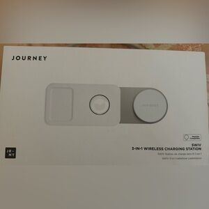 Journey SWIV 3-in-1 Wireless Charging Station - White